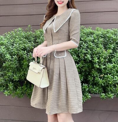Đầm Kẻ Xòe Công Sở Thanh Lịch Mua Thu