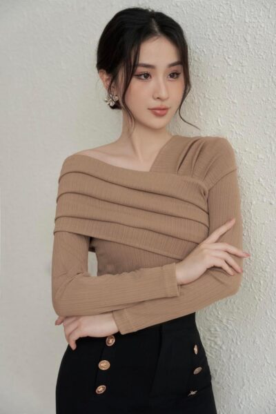 Áo Len Tăm Xếp Ly Trễ Vai Sang Trọng - VADLADY