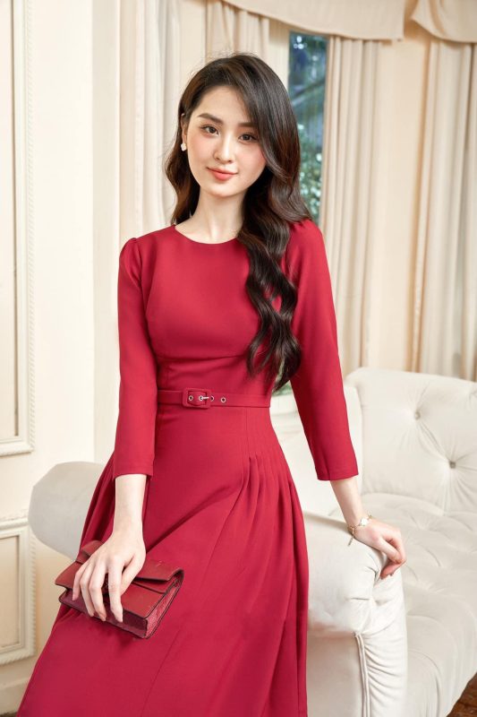 Đầm Tết 2023 Xếp Ly Eo Sang Trọng - VADLADY