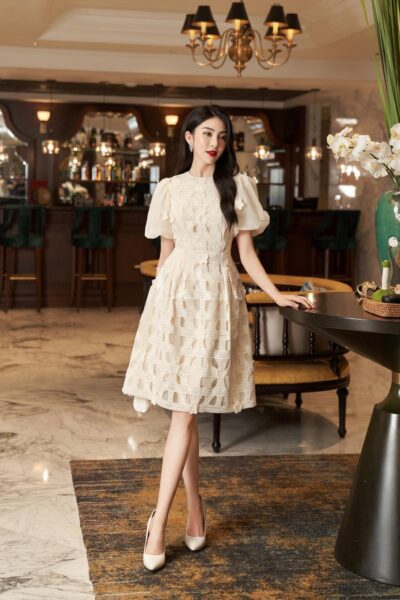 Đầm Tiệc Thiết Kế Tone Kem Sang Trọng - VDALADY
