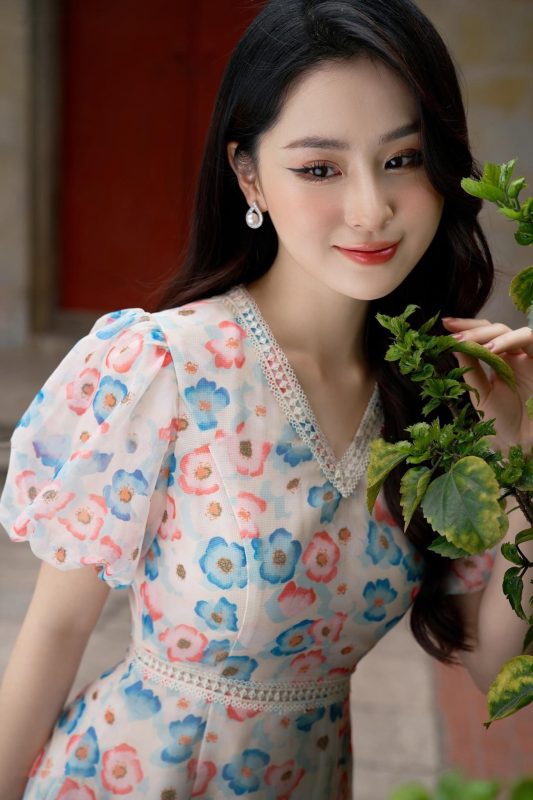 Đầm Thiết Kế Nhẹ Nhàng Cho Nàng Yêu Kiều - VADLADY