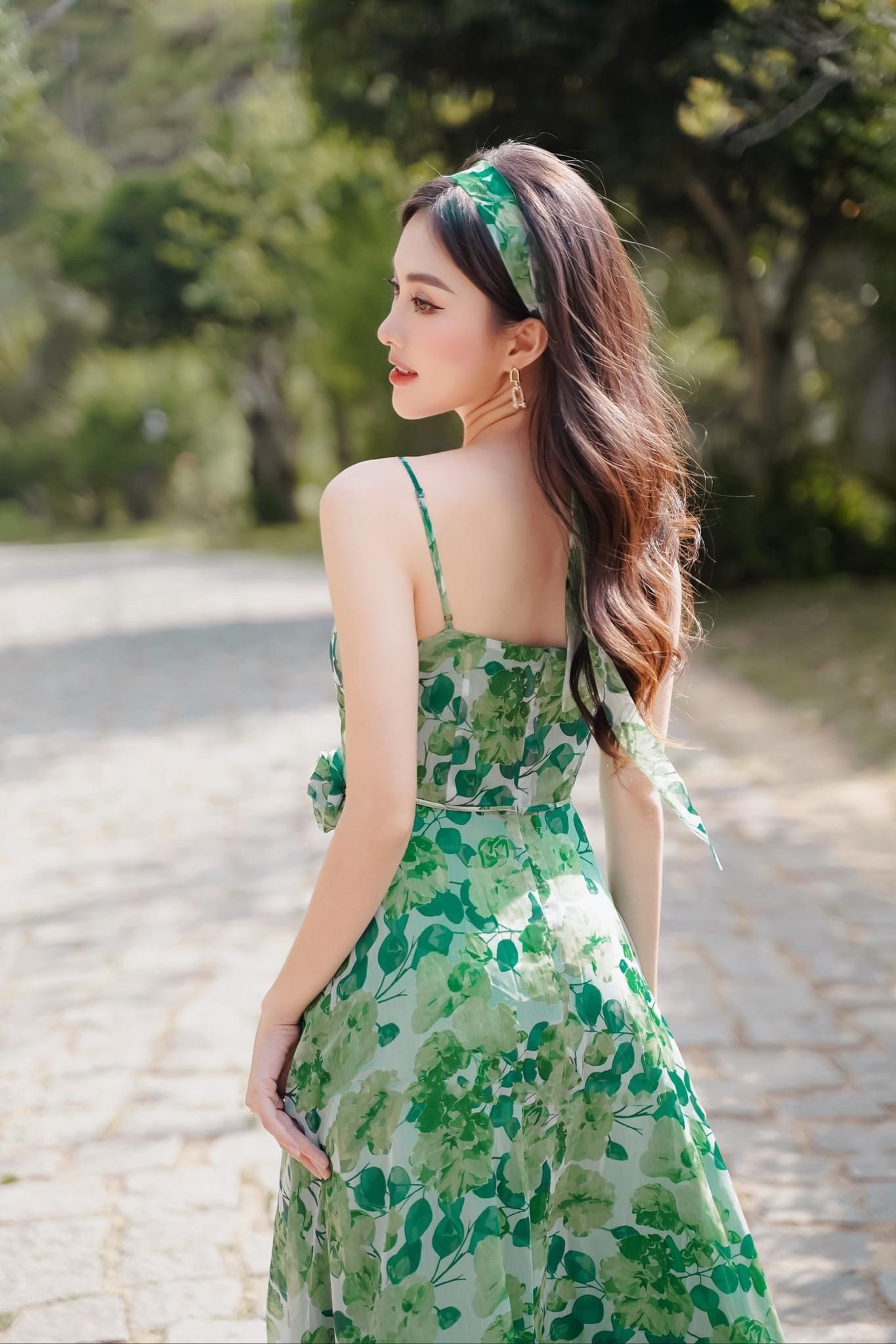 Đầm/Váy Đẹp Maxi Hai Dây Thiết Kế Họa Tiết Hoa Lá Xanh Thời Trang Nữ - VADLADY