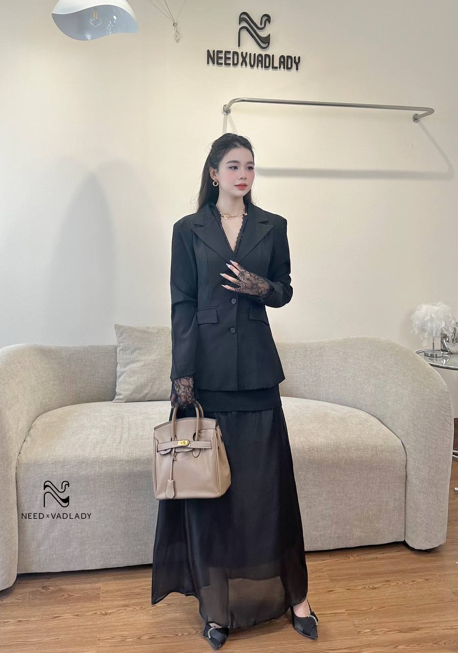 Set/Bộ Áo Blazer Phối Ren Và Chân Váy Sang Trọng - VADLADY