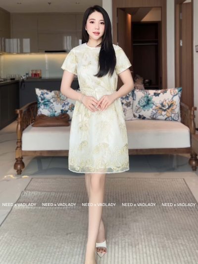 Váy/Đầm Suông A Trắng Tơ Hàn Thêu Hoa Cao Cấp  - VADLADY